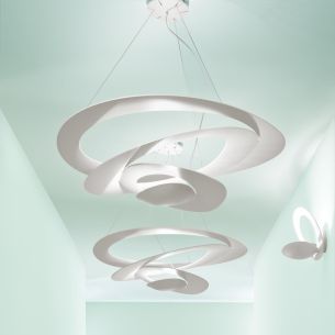 17-Deckenlampe-Pirce-Interieur-Studio.jpg